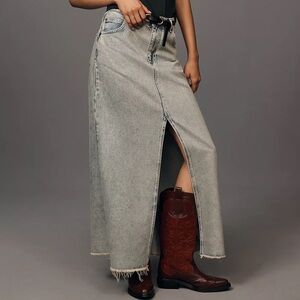 Anthropologie THE MADI FRONT-SLIT DENIM SKIRT BY PILCRO